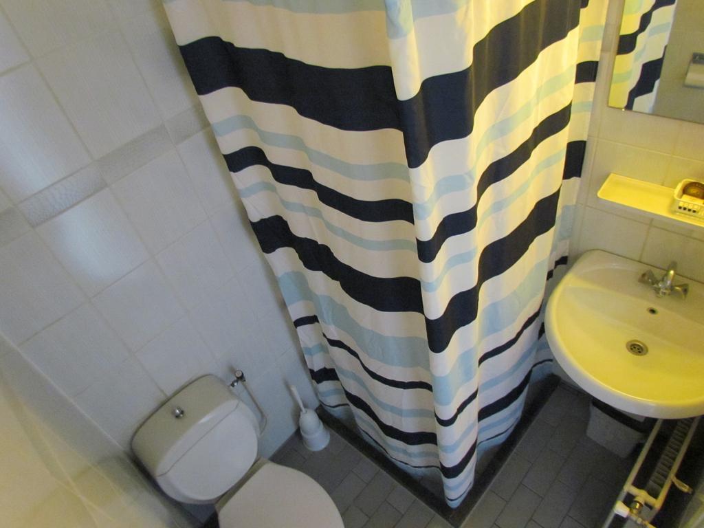 Hotel Cafe Woud Den Helder Phòng bức ảnh