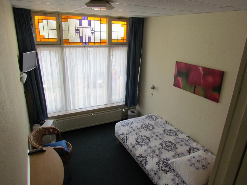 Hotel Cafe Woud Den Helder Phòng bức ảnh